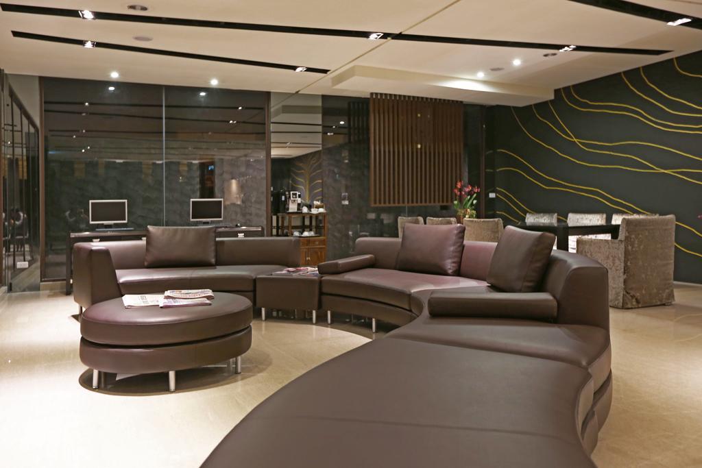 Kun Hotel Tchaj-čung Exteriér fotografie