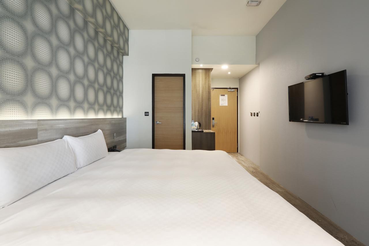 Kun Hotel Tchaj-čung Exteriér fotografie