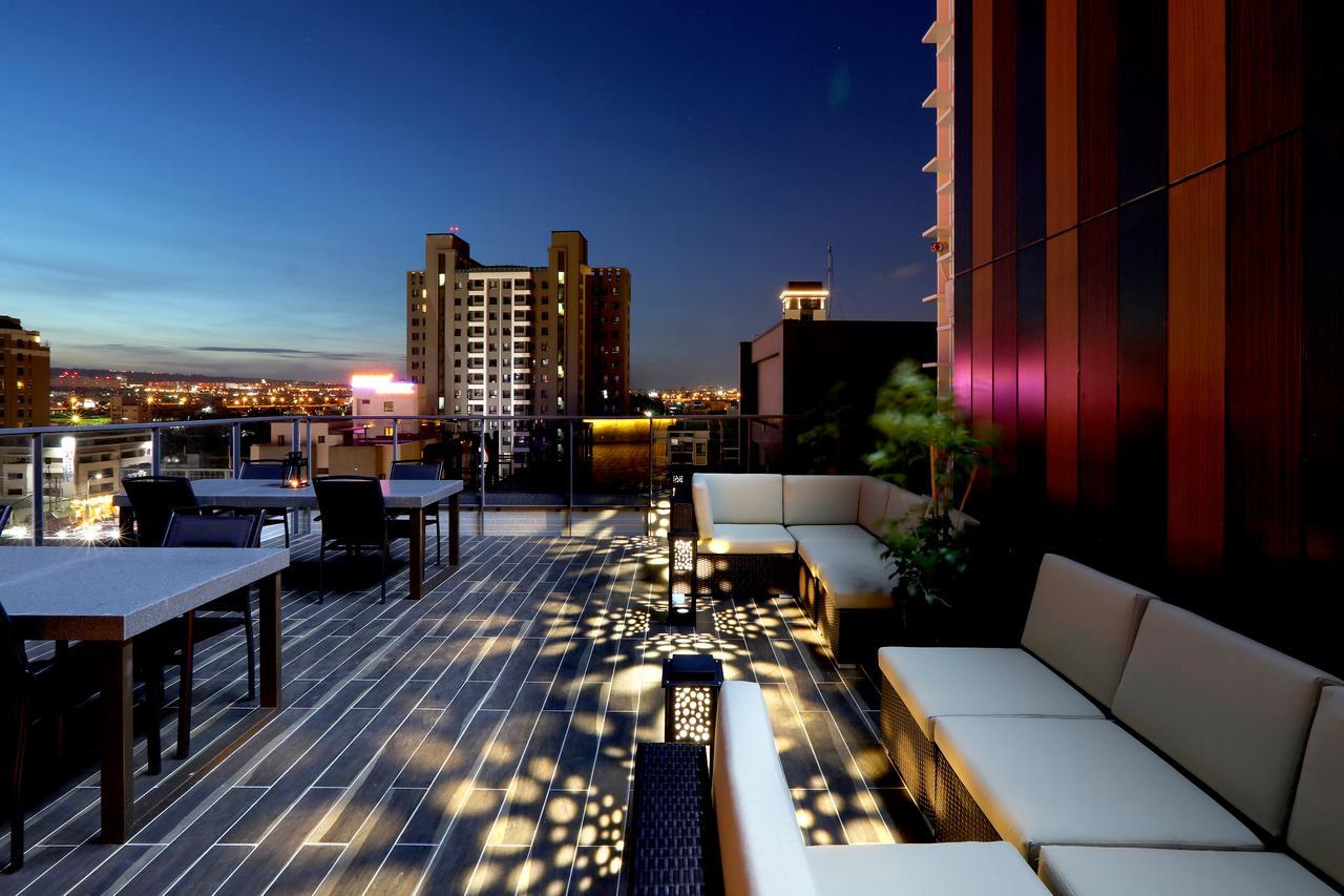 Kun Hotel Tchaj-čung Exteriér fotografie